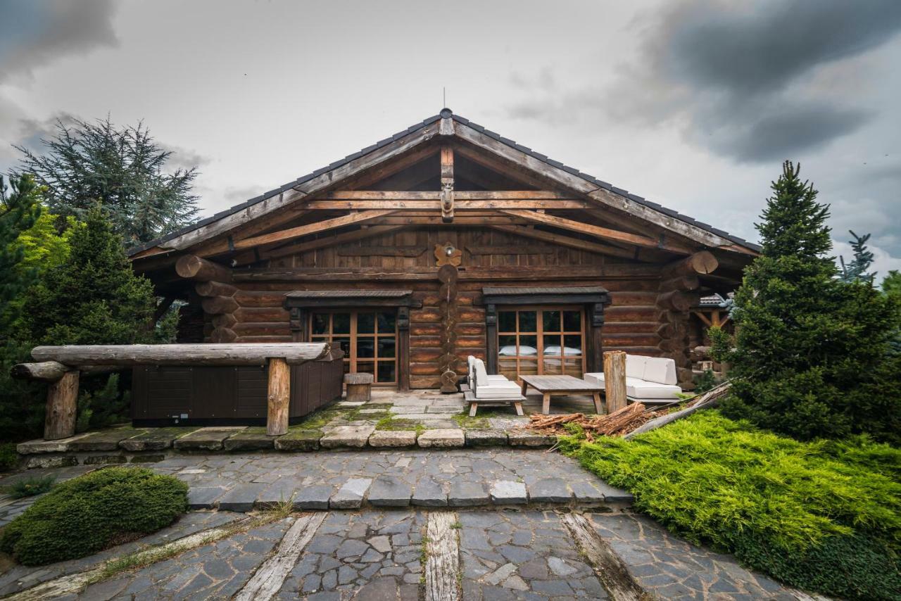 Luxusni Srub Liny Guest House Bukovno Exterior photo